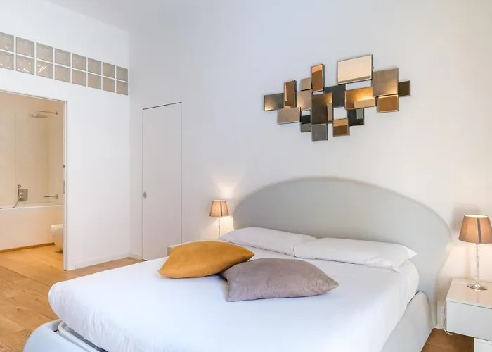 Tempobiancosuites לינה וארוחת בוקר 4*