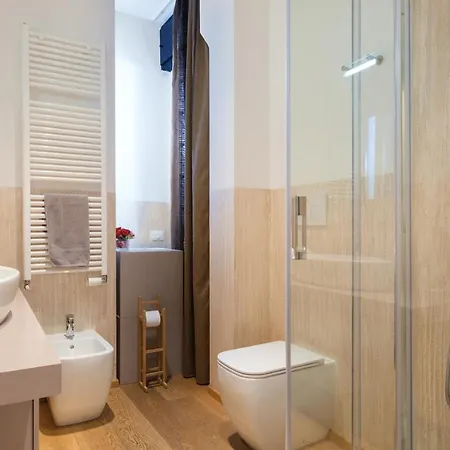 Nocleg ze śniadaniem Saffi67Rooms 4*