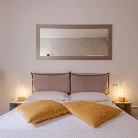 ベッド・アンド・ブレックファスト Saffi67Rooms ボローニャ