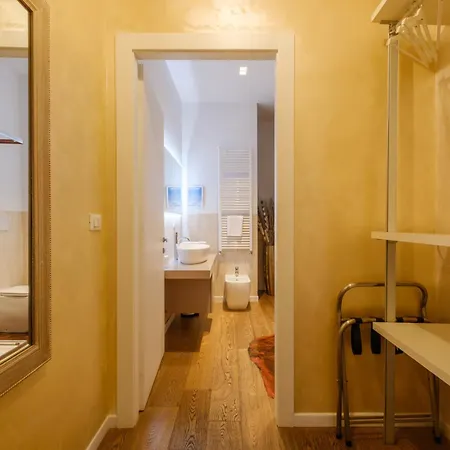 Saffi67Rooms לינה וארוחת בוקר בולוניה