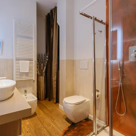 Saffi67Rooms לינה וארוחת בוקר 4*